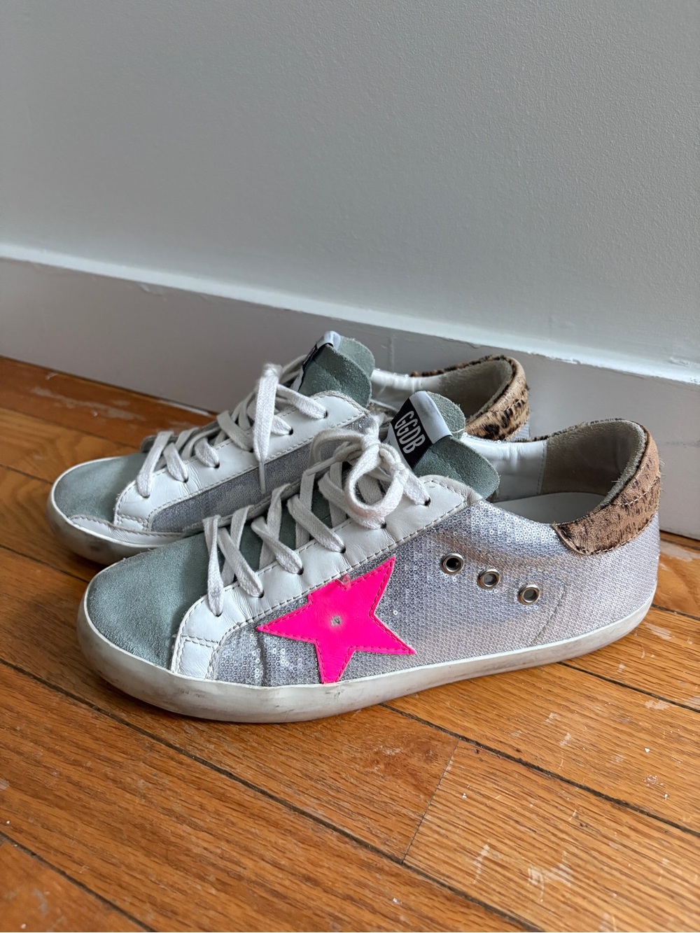 Golden Goose Silver and Pink Star Low-Top Sneakers